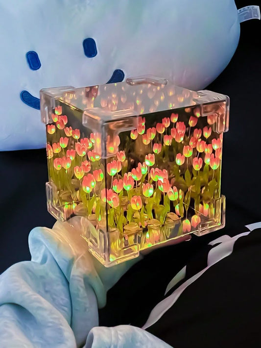 DIY Tulips Cube Mirror Lamp